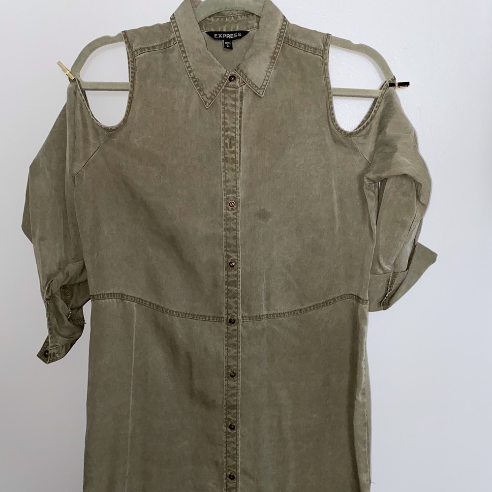 Green Cold Shoulder Dress